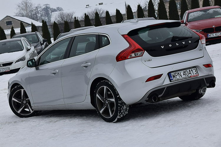 Volvo V40 1.6D2 115Km R-Design Skóra Led Navi XENON Kamera Panorama Gwarancja zdjęcie 22