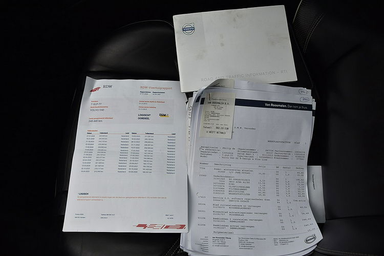 Volvo V40 1.6D2 115Km R-Design Skóra Led Navi XENON Kamera Panorama Gwarancja zdjęcie 8