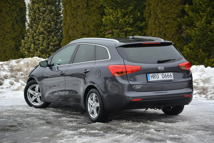 Kia Cee'd Lift Navi Kamera Xenon Led Klimatronic Grz.kierownica ParkAssist Alu16 zdjęcie 14