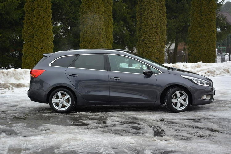 Kia Cee'd Lift Navi Kamera Xenon Led Klimatronic Grz.kierownica ParkAssist Alu16 zdjęcie 4