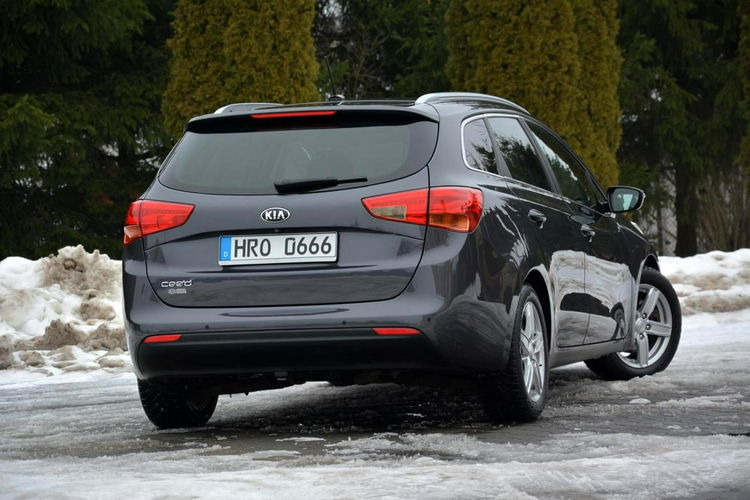 Kia Cee'd Lift Navi Kamera Xenon Led Klimatronic Grz.kierownica ParkAssist Alu16 zdjęcie 7