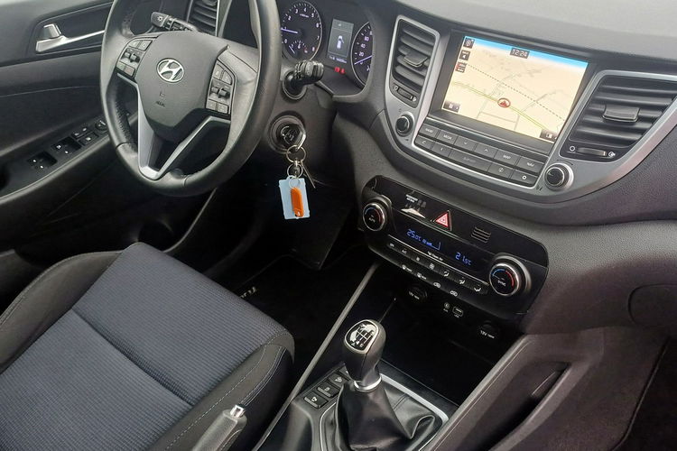 Hyundai Tucson 1.6l GDi 132 KM Navi Kamera Cofania zdjęcie 13