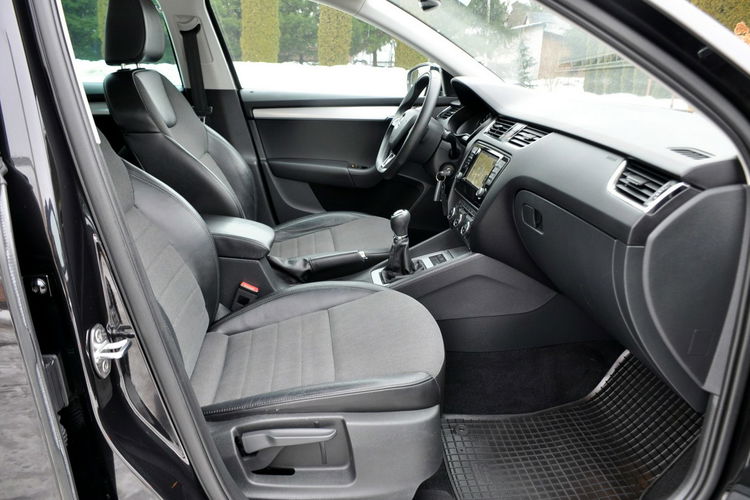 Skoda Octavia 2.0TDI(150KM) Radar ACC Navi Skóry Reling El.Klapa Parktr. Alu16"ASO zdjęcie 17