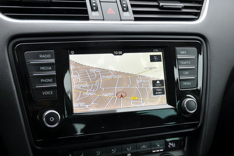 Skoda Octavia 2.0TDI(150KM) Radar ACC Navi Skóry Reling El.Klapa Parktr. Alu16"ASO zdjęcie 30