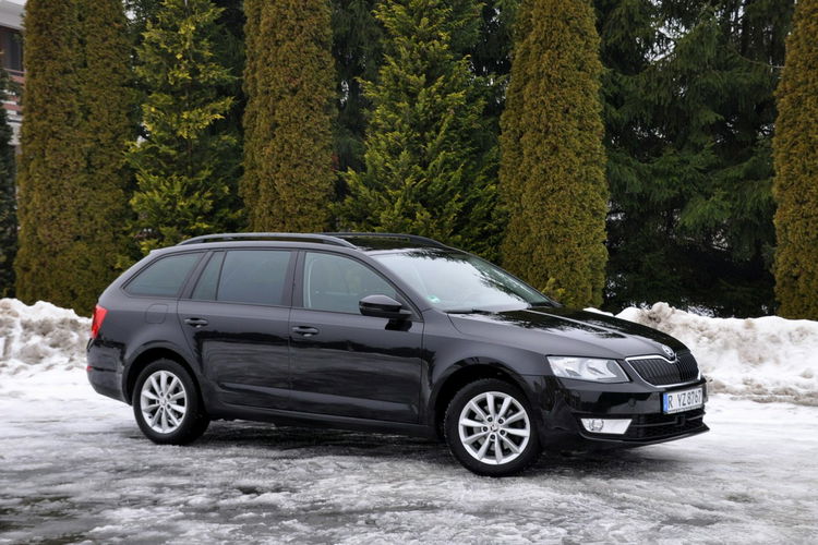 Skoda Octavia 2.0TDI(150KM) Radar ACC Navi Skóry Reling El.Klapa Parktr. Alu16"ASO zdjęcie 4