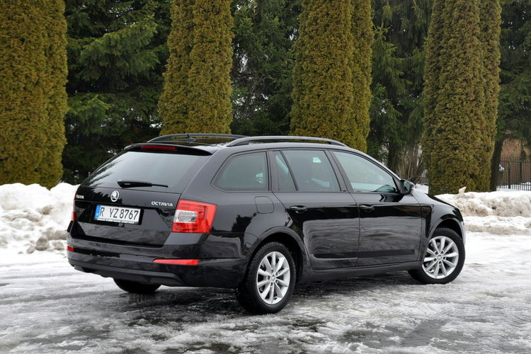 Skoda Octavia 2.0TDI(150KM) Radar ACC Navi Skóry Reling El.Klapa Parktr. Alu16"ASO zdjęcie 5