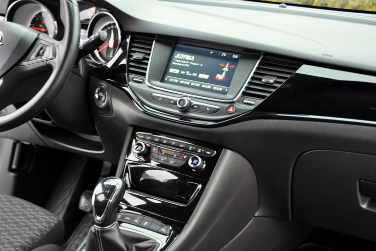 Opel Astra 1.6T(200KM) 52tyś.km Radar Navi Full Led Asys Pasa Grzana Kierow Alu18 zdjęcie 26