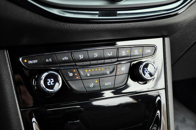 Opel Astra 1.6T(200KM) 52tyś.km Radar Navi Full Led Asys Pasa Grzana Kierow Alu18 zdjęcie 31