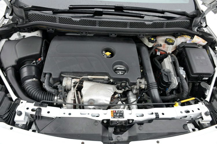 Opel Astra 1.6T(200KM) 52tyś.km Radar Navi Full Led Asys Pasa Grzana Kierow Alu18 zdjęcie 38