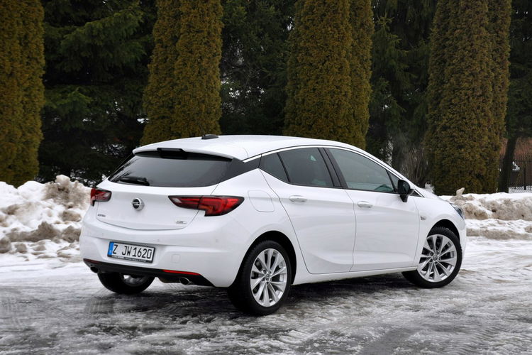 Opel Astra 1.6T(200KM) 52tyś.km Radar Navi Full Led Asys Pasa Grzana Kierow Alu18 zdjęcie 5