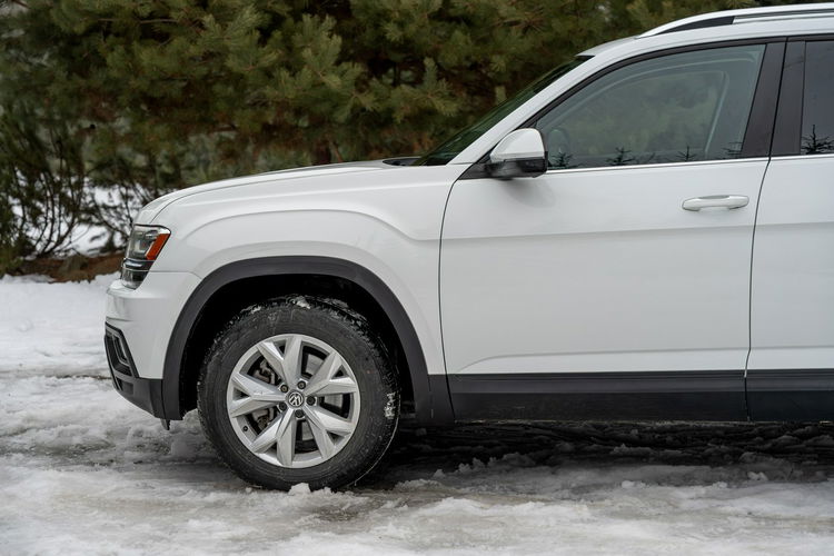 Volkswagen Atlas SE / 2.0 TSI 235KM / Automat / 7-osobowy / Skóra / Kamera / Fv-Marża zdjęcie 17