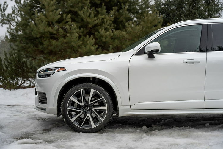 Volvo XC 90 T6 Momentum / 2.0 320KM AWD / 7-osobowy / Kamera / Panorama / Blis FV zdjęcie 17