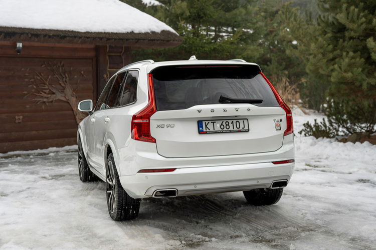 Volvo XC 90 T6 Momentum / 2.0 320KM AWD / 7-osobowy / Kamera / Panorama / Blis FV zdjęcie 26