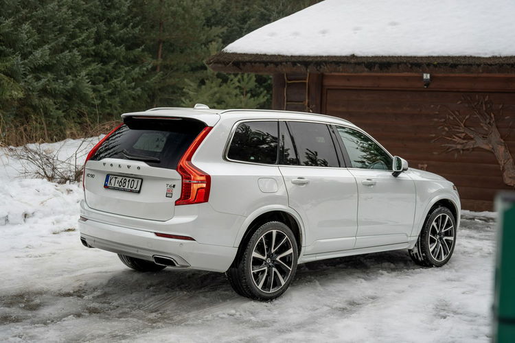 Volvo XC 90 T6 Momentum / 2.0 320KM AWD / 7-osobowy / Kamera / Panorama / Blis FV zdjęcie 27