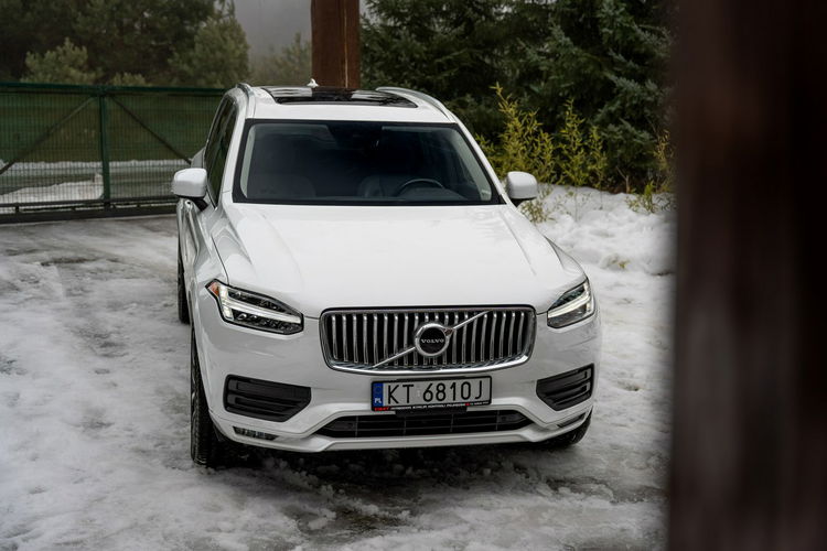 Volvo XC 90 T6 Momentum / 2.0 320KM AWD / 7-osobowy / Kamera / Panorama / Blis FV zdjęcie 28