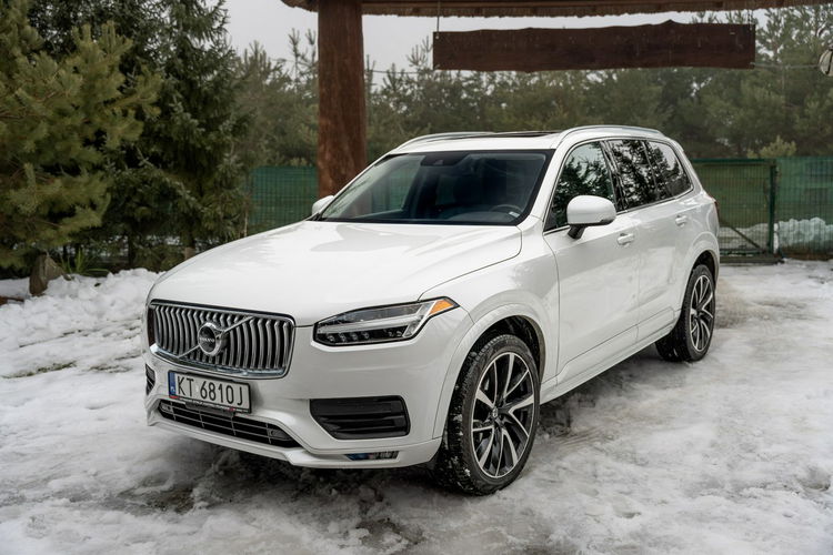 Volvo XC 90 T6 Momentum / 2.0 320KM AWD / 7-osobowy / Kamera / Panorama / Blis FV zdjęcie 3