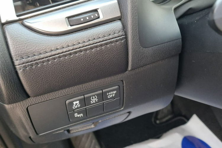 Mazda 6 2.0 Benzyna / Grzane Fotele / 2x PDC / Tempomat / Zadbana zdjęcie 13