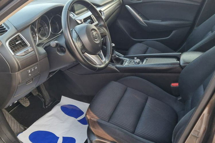 Mazda 6 2.0 Benzyna / Grzane Fotele / 2x PDC / Tempomat / Zadbana zdjęcie 7