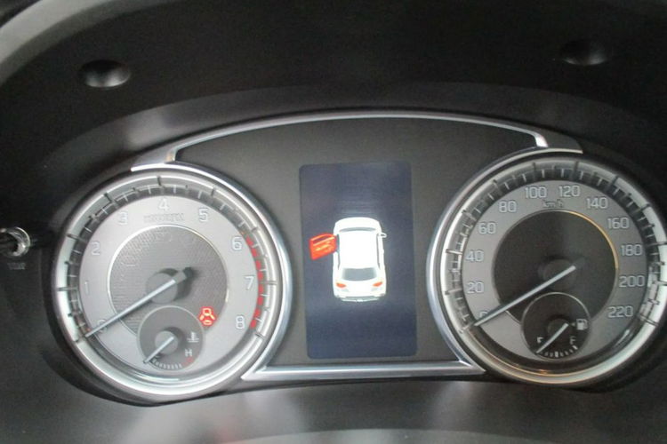 Vitara Suzuki Vitara 1.0 Boosterjet Premium 4WD zdjęcie 17