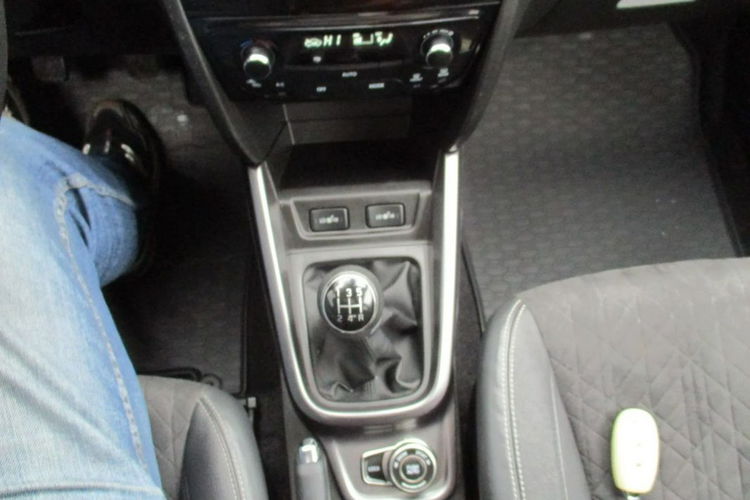 Vitara Suzuki Vitara 1.0 Boosterjet Premium 4WD zdjęcie 20
