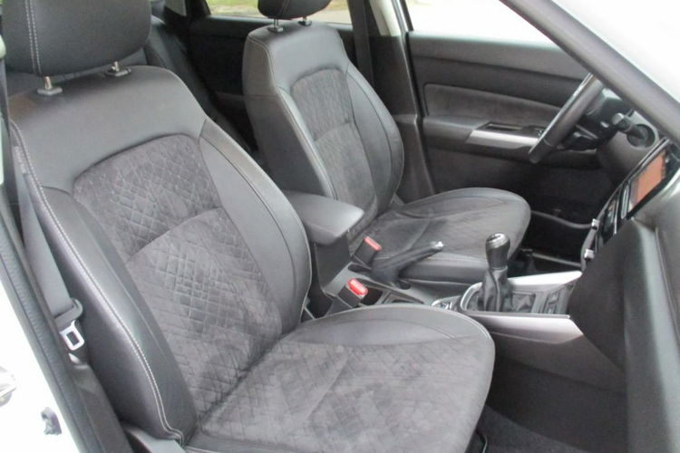 Vitara Suzuki Vitara 1.0 Boosterjet Premium 4WD zdjęcie 8