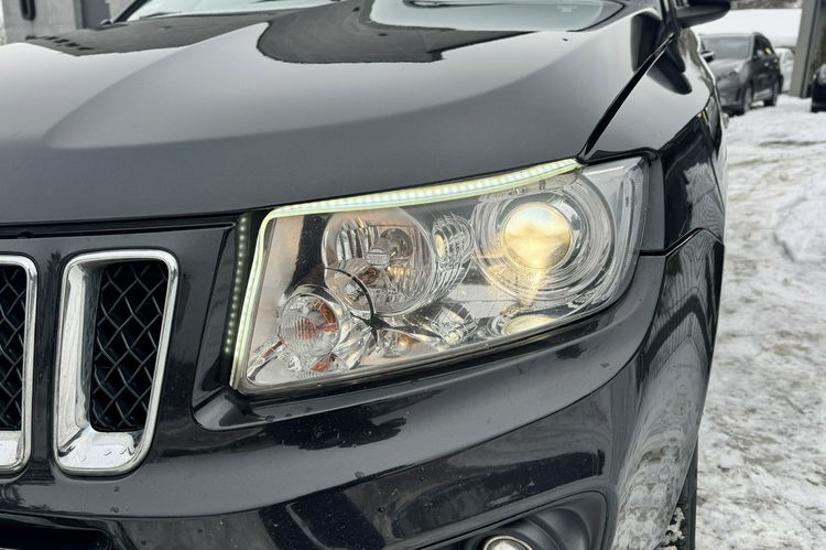 Jeep Compass 2.0 benz 156KM Wersja 70TH Skóry Podgrz fotele Szyberdach Duże radio zdjęcie 29