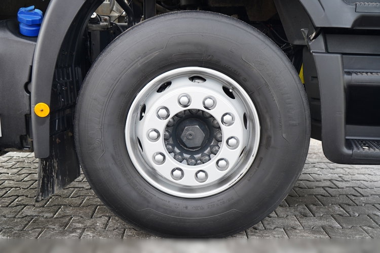 Iveco STRALIS 360 / 6X2 /  LAWETA / PLATFORMA 9.3 M / NAJAZDY HYDRAULICZNE / WYCIĄGARKA / OŚ PODONOSZONA  / EURO 6 zdjęcie 27