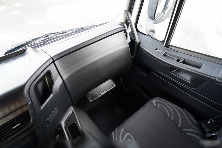 Iveco STRALIS 360 / 6X2 /  LAWETA / PLATFORMA 9.3 M / NAJAZDY HYDRAULICZNE / WYCIĄGARKA / OŚ PODONOSZONA  / EURO 6 zdjęcie 40