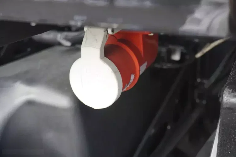 MAN TGX 28.480 6x2 / 2024 / Chłodnia Krone 18 EPAL / Dopplestock zdjęcie 12