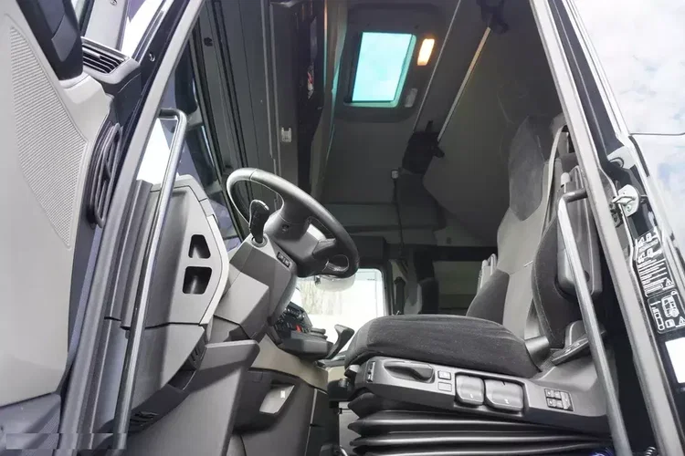 MAN TGX 28.480 6x2 / 2024 / Chłodnia Krone 18 EPAL / Dopplestock zdjęcie 16