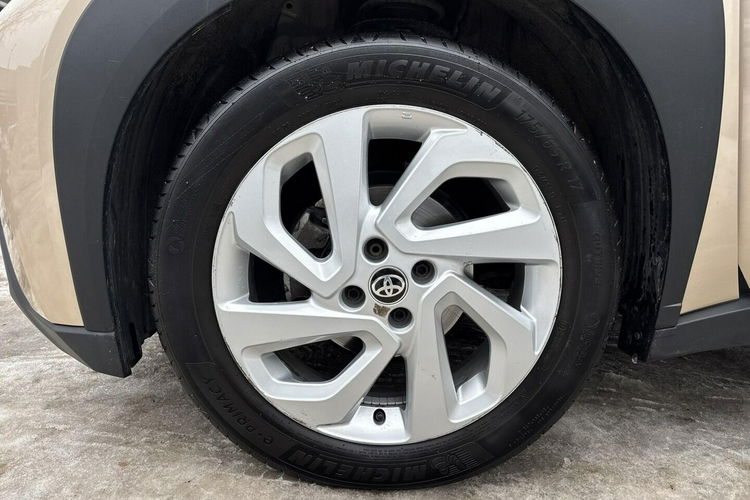 Toyota Aygo X 1.0 VVTi 72KM STYLE, salon Polska, gwarancja zdjęcie 32