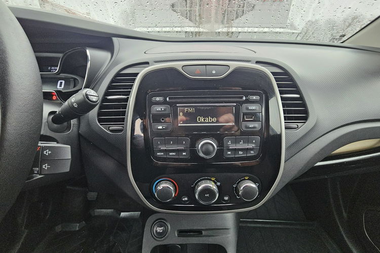 Renault Captur serwis , keyless go, grzane fotele, 2 kpol kół zdjęcie 31