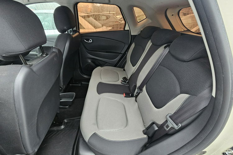 Renault Captur serwis , keyless go, grzane fotele, 2 kpol kół zdjęcie 32