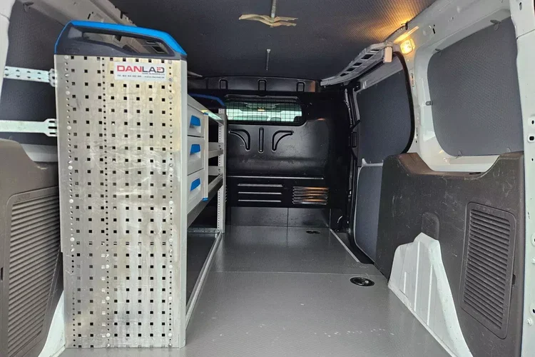 Ford transit-connect Long 39999zł NETTO Zabudowa warsztatowa 1.5TdCi/120KM zdjęcie 14