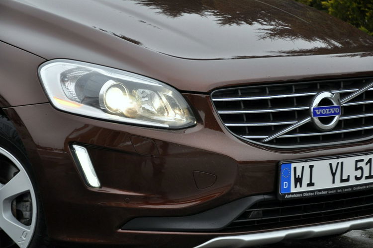 Volvo XC 60 2.0d(181KM) Lift Xenon Led Navi Panorama Skóry Vitrual I Wł Alu17"ASO zdjęcie 12