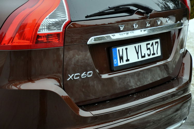 Volvo XC 60 2.0d(181KM) Lift Xenon Led Navi Panorama Skóry Vitrual I Wł Alu17"ASO zdjęcie 16