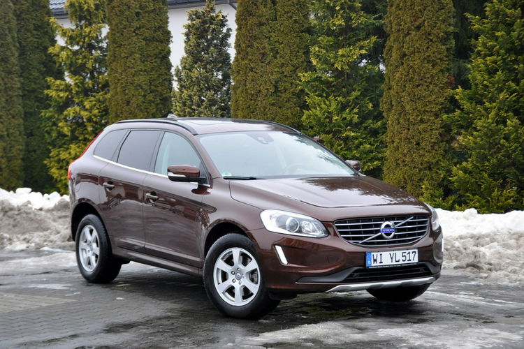 Volvo XC 60 2.0d(181KM) Lift Xenon Led Navi Panorama Skóry Vitrual I Wł Alu17"ASO zdjęcie 3