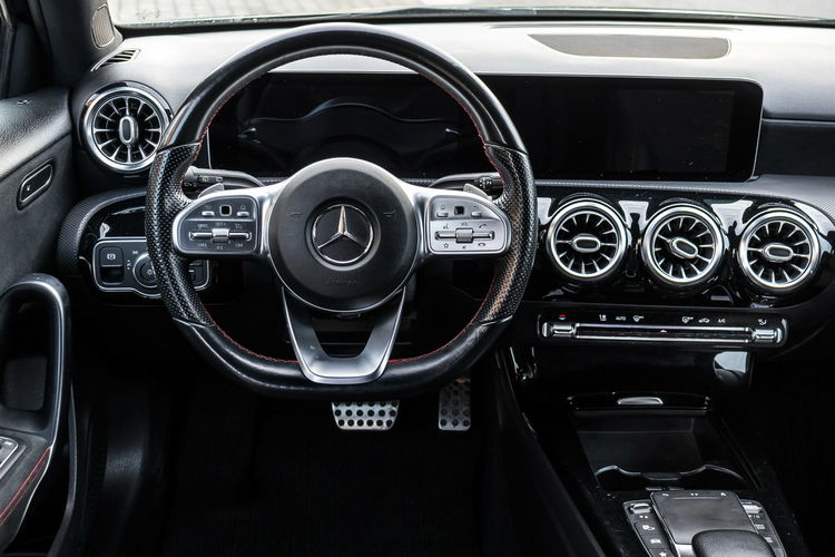 Mercedes A 180 1.3_Benzyna_136KM_ 76tyś. km zdjęcie 26