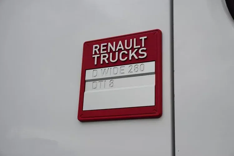 Renault D 280 / ACC / E 6 / BURTOWY + WINDA / ŁAD. 9953 KG / PEŁNY ADR zdjęcie 39