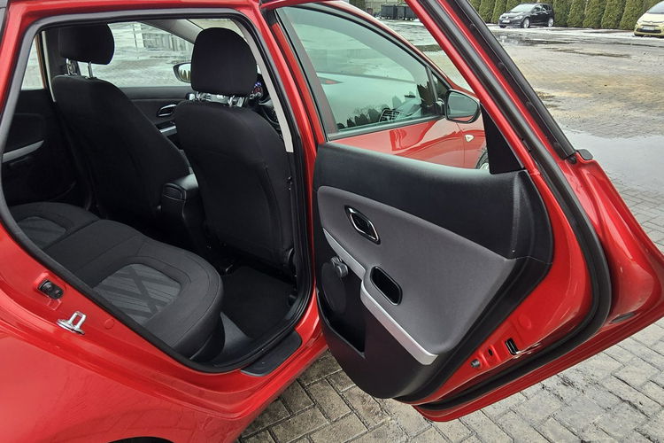 Kia Cee'd 1.6crdi Navi.Kam.Cof.Tempomat.Ledy.Parktronic.. zdjęcie 24