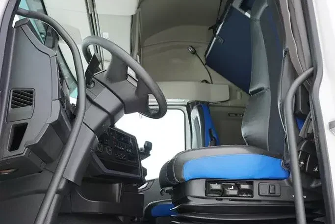 Volvo FH / 460 / I – SAVE / XL / EURO 6 / ACC / I -COOL / NOWY MODEL zdjęcie 7