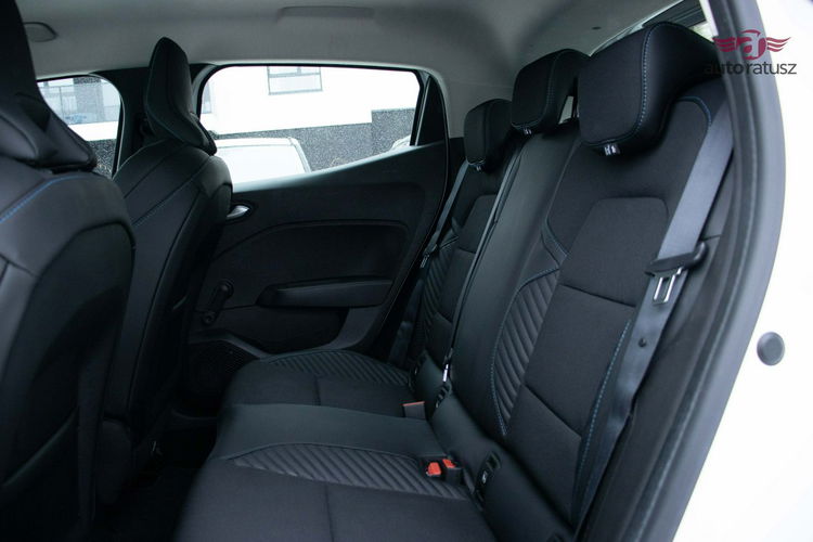 Renault Clio FV 23% Automat Benz-Hybryda Tempomat Czujniki Gwarancja Bezwypadkowy zdjęcie 40