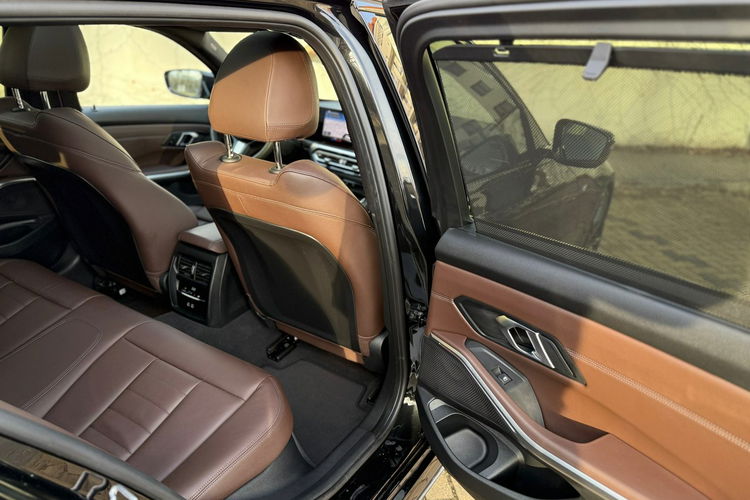 BMW 330 330I M SPORT Faktura VAT 23% zdjęcie 12