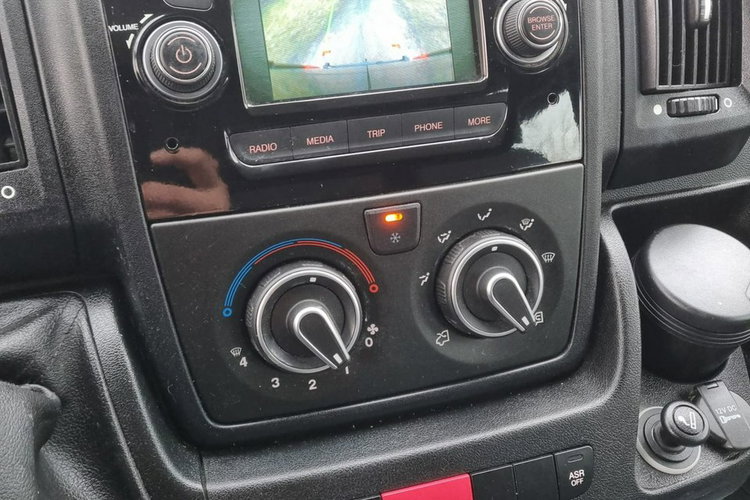 Citroen Jumper 3.0HDI / Brygadówka / Ruchoma zabudowa Gruau / Klima / Kamera / Doka zdjęcie 11