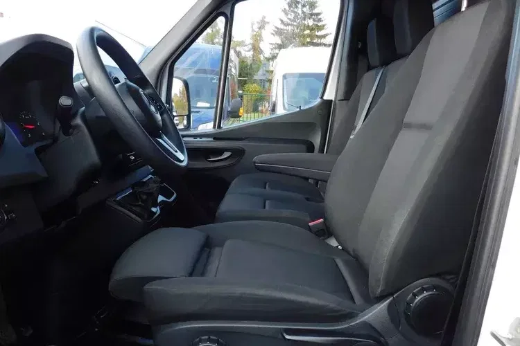 Mercedes Sprinter zdjęcie 7