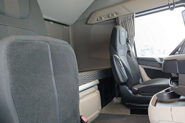 DAF XG 480 FT zdjęcie 7