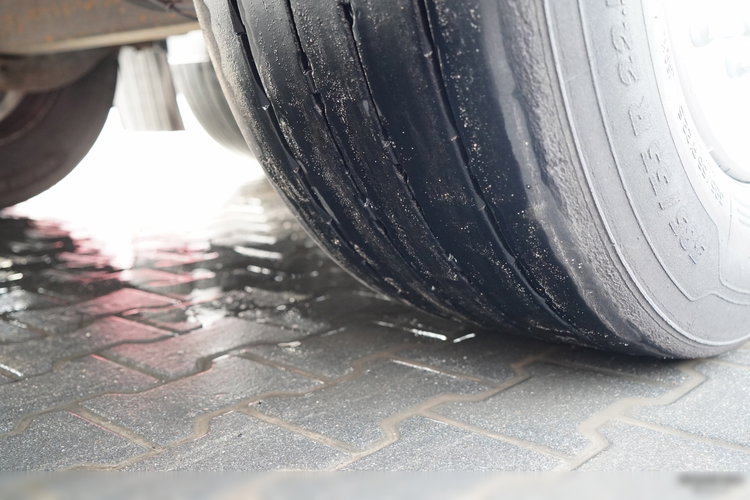 Volvo FH 460 / ZESTAW TANDEM / 120 M3 / PRZEJAZDOWY / BURTOWY / KLIMA POSTOJOWA /  MOCNA PODŁOGA / WINDA /  OŚ PODNOSZONA / SKRĘTNA  6x2 zdjęcie 42