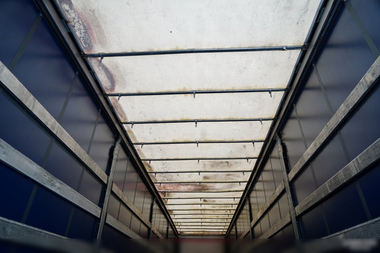 Schmitz -CARGOBULL / FIRANKA / STANDARD / zdjęcie 18