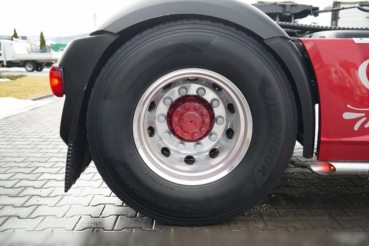 DAF XF 530 / HYDRAULIKA / KLIMA POSTOJOWA / SUPER SPACE CAB / CAŁA NA PODUSZKACH / TV / ALUFELGI zdjęcie 21