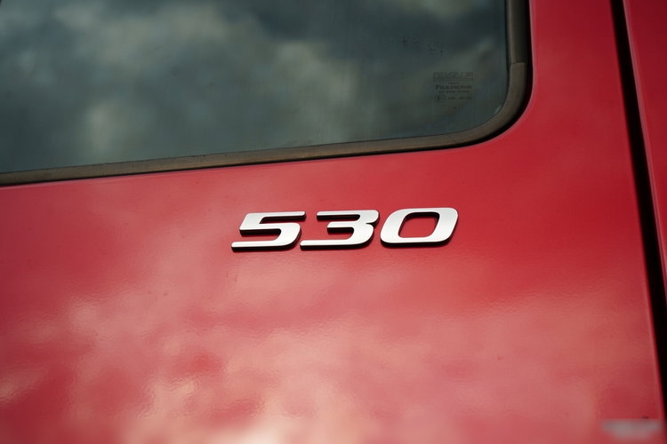 DAF XF 530 / HYDRAULIKA / KLIMA POSTOJOWA / SUPER SPACE CAB / CAŁA NA PODUSZKACH / TV / ALUFELGI zdjęcie 22